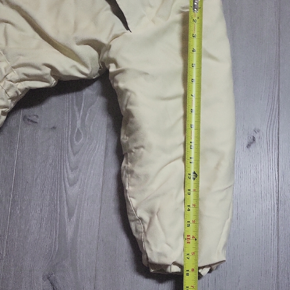 Women's Cream Puffer Jacket with Black Details - Picture 8 of 16